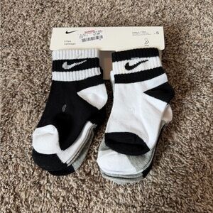 Nike Kids Black & White Crew Socks 6-Pack